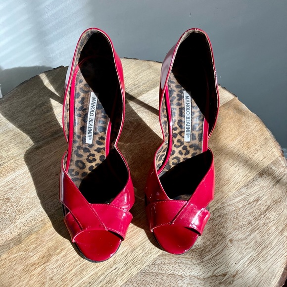 Manolo Blahnik Red Patent Leather Open Toe Pumps Size 38 - Picture 10 of 10